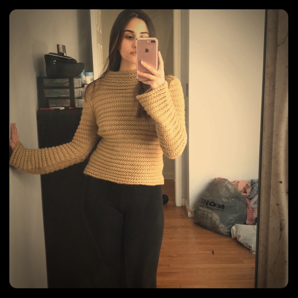 Knit sweater